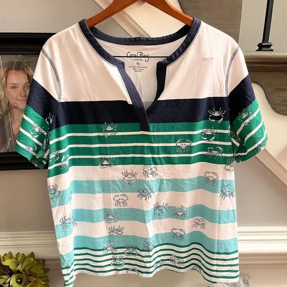 Coral Bay Striped Crab Motif Split Neck Too sz 1X NWOT